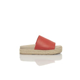 Sandale en cuir rouge