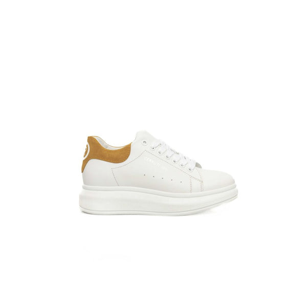 Sneaker en cuir de vache blanche