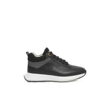 Sneaker en cuir de vache noire