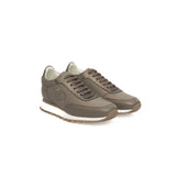 Sneaker en cuir de vache beige