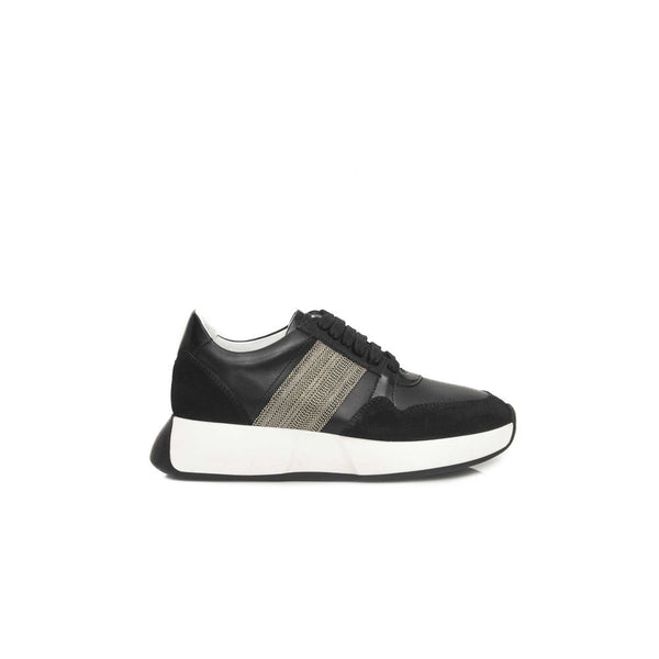 Sneaker en cuir de vache noire