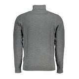 Pull en tissu gris