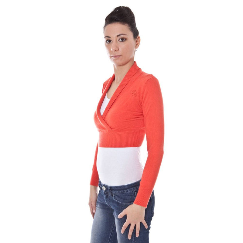 Roter Wollpullover