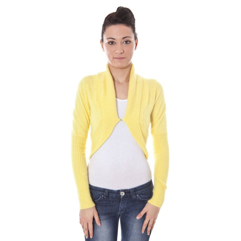 Maglione di lana giallo