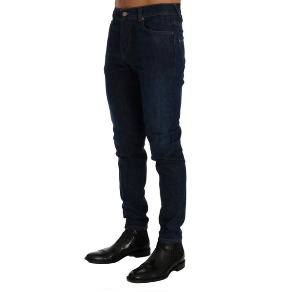 Jean bleu et pantalon