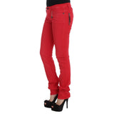 Jeans rojos y pantalones