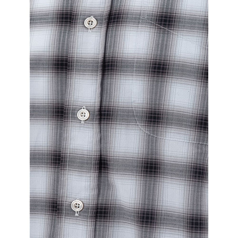 Elegante camisa de hombre de algodón gris