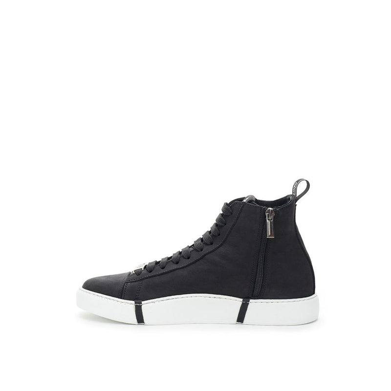 Elegante Wildleder -Turnschuhe in Chic Black