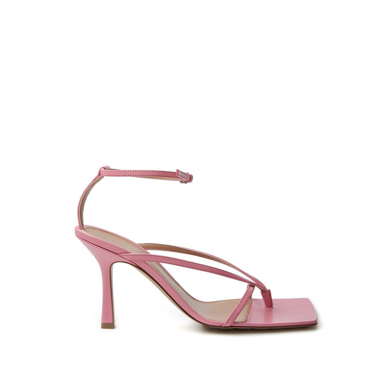 Elegantes sandalias de cuero rosa para estilo sofisticado