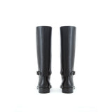 Elegant Leather Boots in Timeless Black