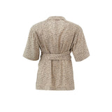 Chaqueta de lino beige elegante