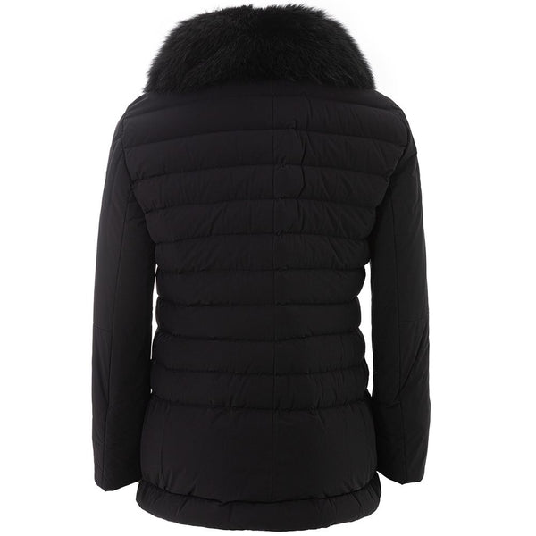 Elegante chaqueta de poliamida negra para mujeres