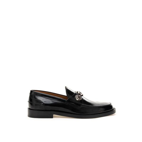 Elegant Leather Flat Shoes in Timeless Black