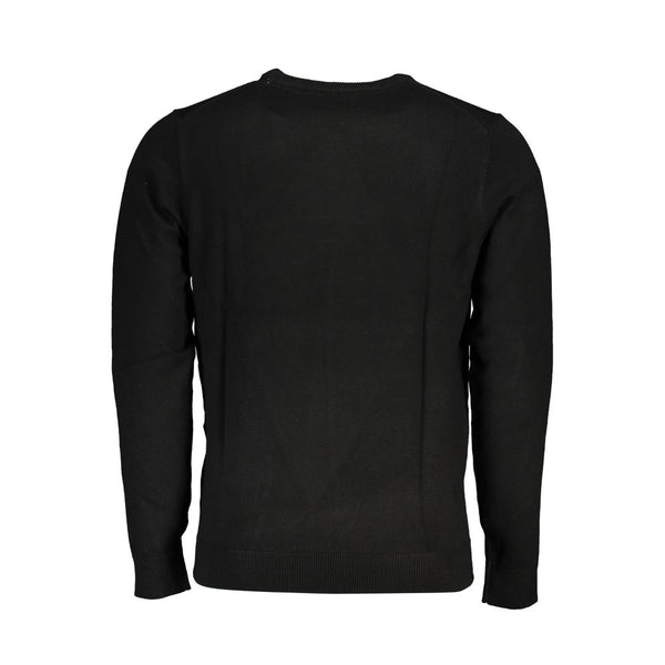 Pull en tissu noir