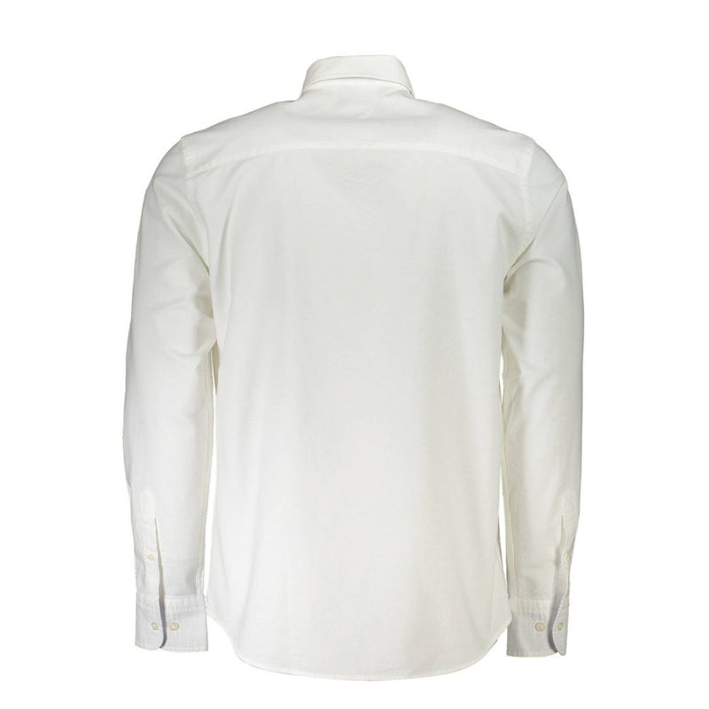 Chemise boutonnée en coton blanc élégant