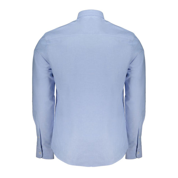 Chemise en coton bleu clair