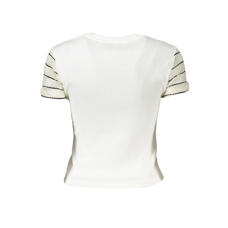 Chic weiß gedrucktes T -Shirt mit Kontrastdetails