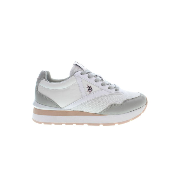 Sneakers al pizzo bianco chic con dettaglio del logo