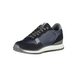 Sneaker contrastanti eleganti con stile firma