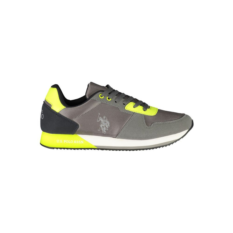 Eleganti sneaker sportivi allacciati grigi