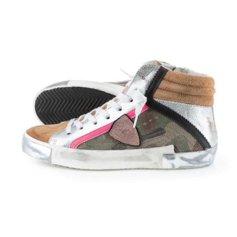 Sneaker alti-alto dell'esercito con accenti in pelle