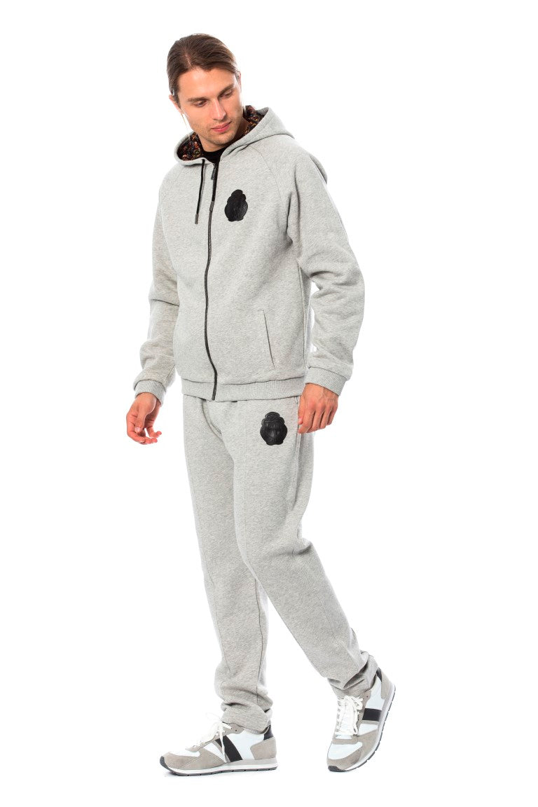 Eleganter grauer Kapuzenpuppen -Baumwoll -Sweatsuit