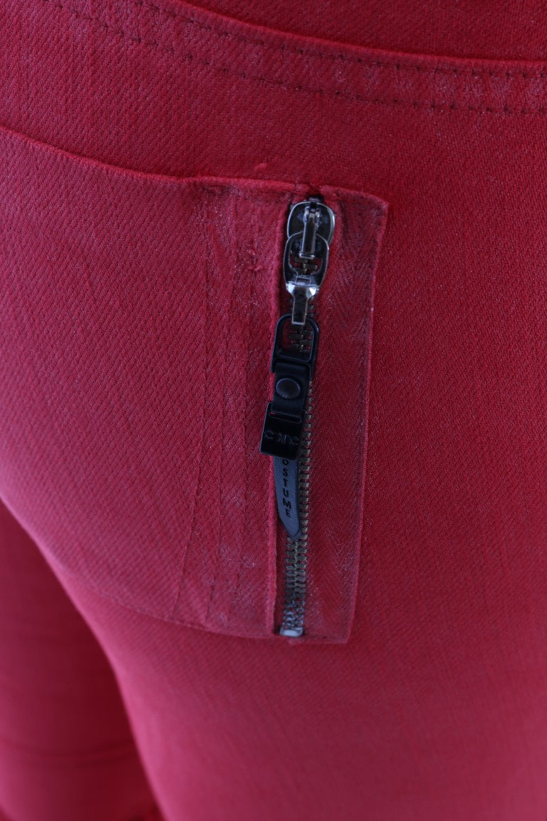 Strahlende rote Super schlanke Designerjeans