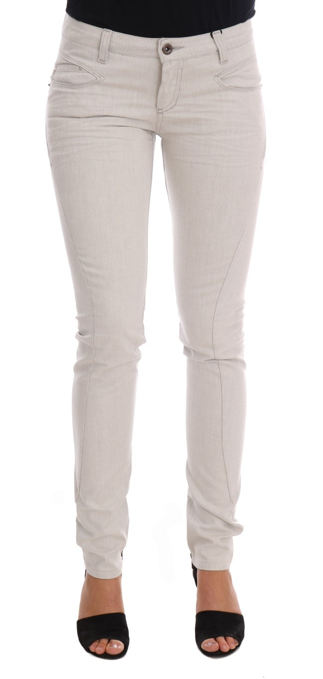 Chic White Slim Fit Stretch Jeans