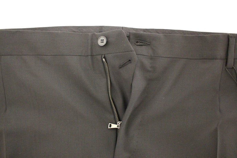 Elegantes pantalones de lana negra plisada