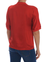 Elegante blusa de cristal de seda roja con adornos