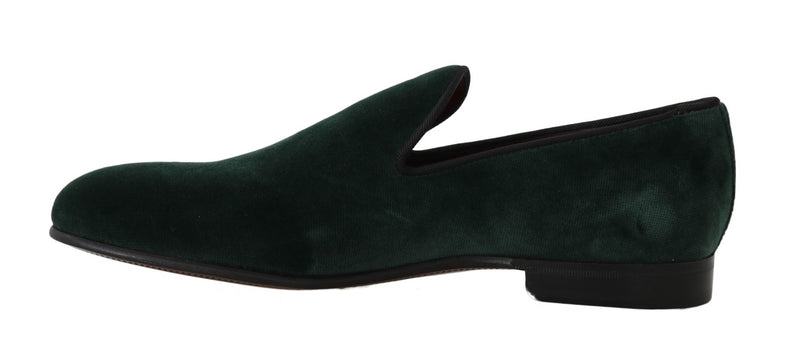 Elegante grüne Wildleder-Slipper