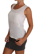 Elegante blusa de seda blanca sin mangas