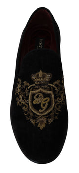 Elegante schwarze Slipper mit Goldkronstickerei