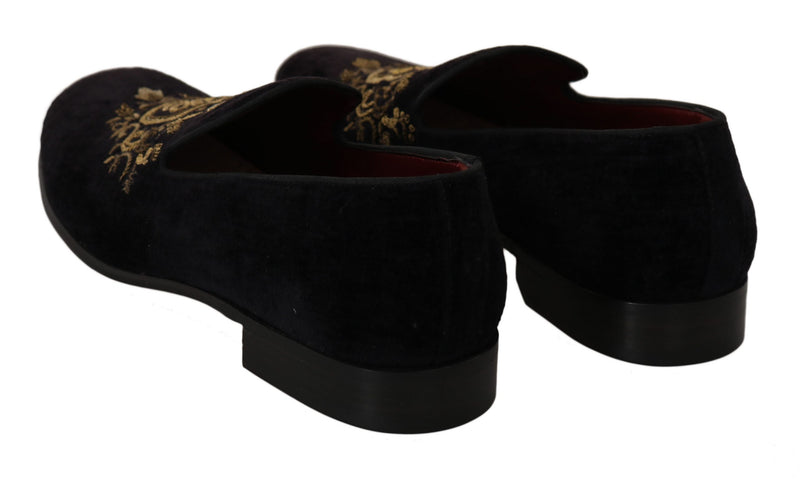 Elegante schwarze Slipper mit Goldkronstickerei