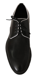 Chaussures de robe de derby en cuir noir élégant