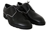 Elegante schwarze Leder -Derby -Kleiderschuhe