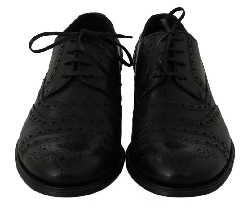 Eleganti scarpe abiti a Wingtip in pelle nera