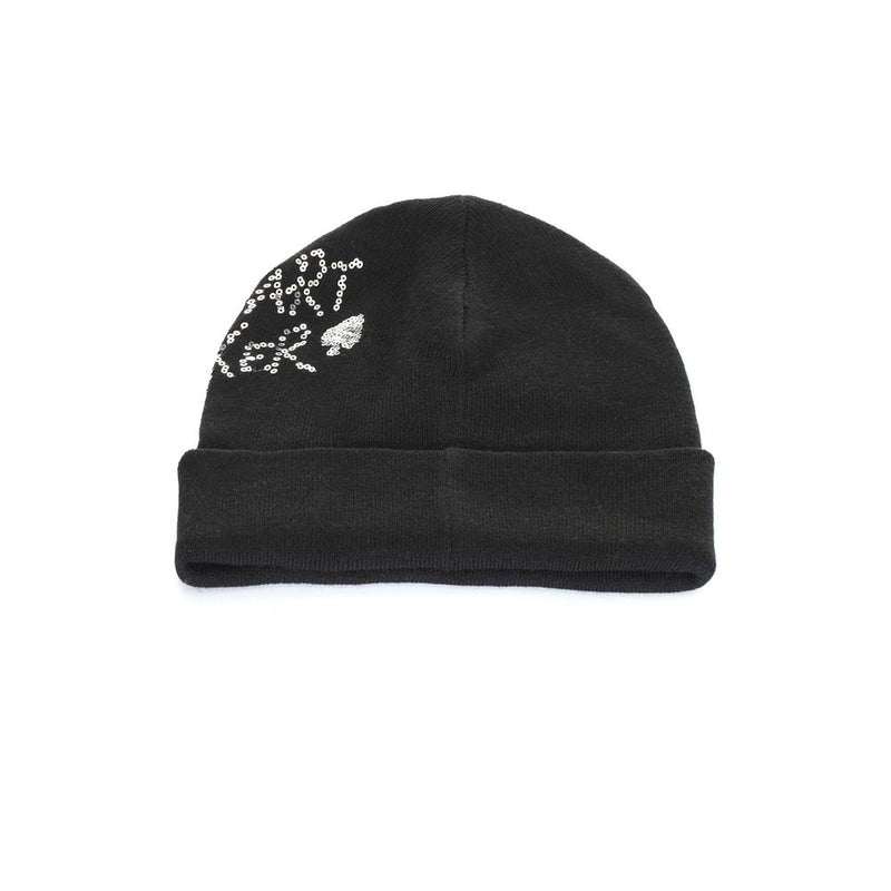 Chic Knitted Beanie in Timeless Black
