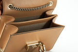 Elegante borsa a tracolla beige con snap GG