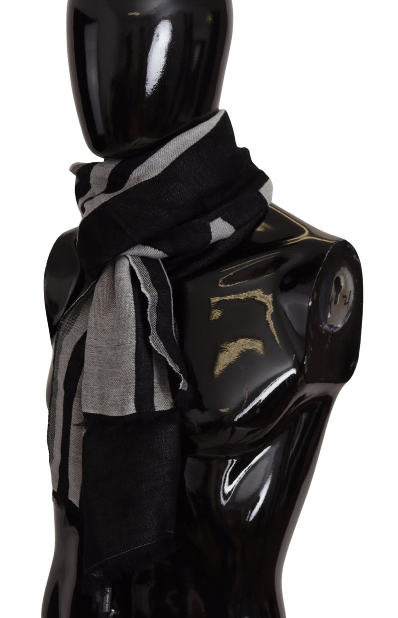 Elegant Monochrome Men's Scarf Wrap