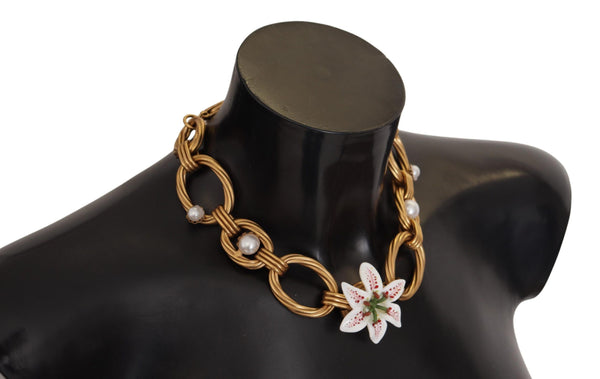 Elegante collar colgante de flores de oro lilly